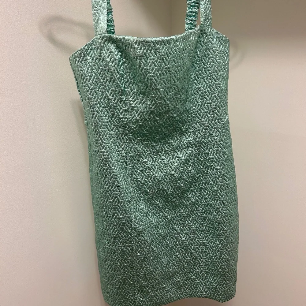 NWOT ROTATE - Picture 3 of 4